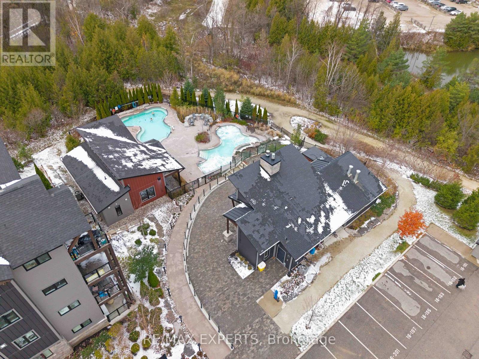101 - 22 Beckwith Lane, Blue Mountains, Ontario  L9Y 3B6 - Photo 25 - X12937574