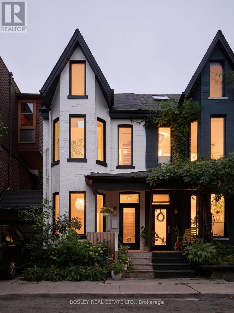 MAIN FLOOR - 41 HENDERSON AVENUE, Toronto, Ontario