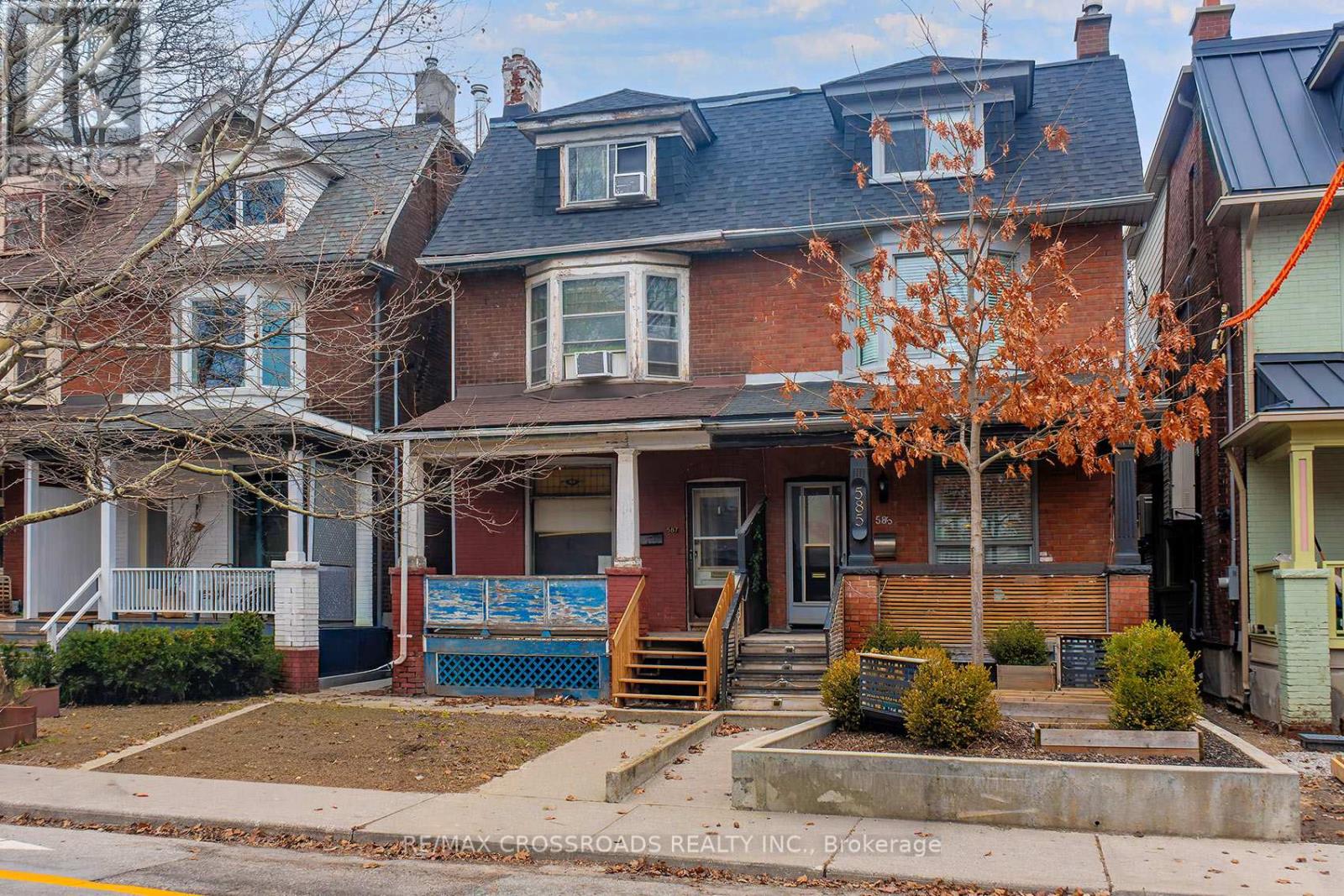 587 Palmerston Avenue, Toronto, Ontario  M6G 2R2 - Photo 6 - C13092828