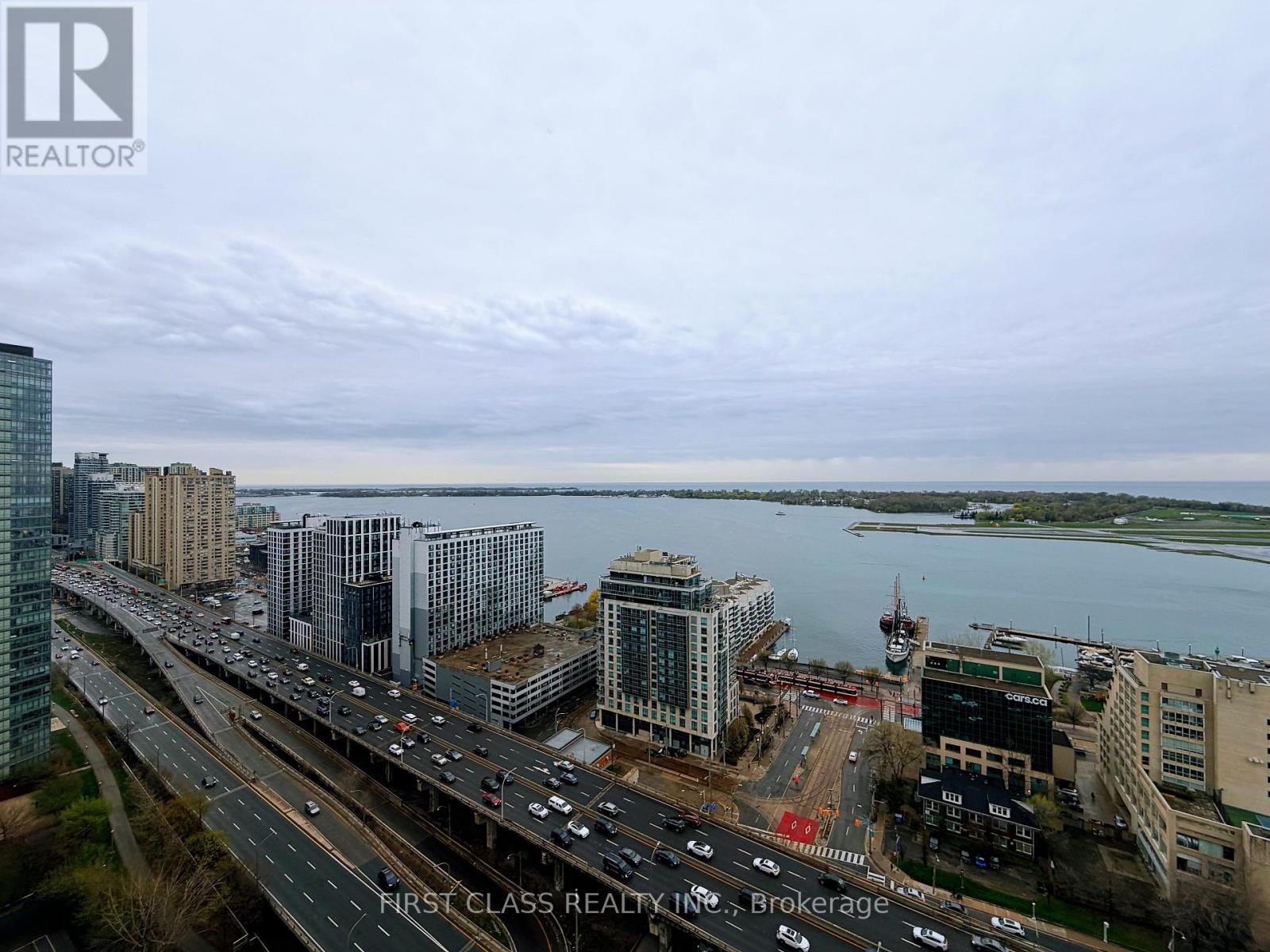 3210 - 11 Brunel Court, Toronto, Ontario  M5V 3Y3 - Photo 15 - C13092838