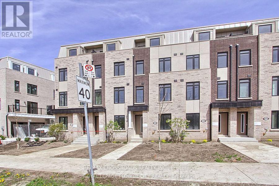 98 Bartley Drive, Toronto, Ontario  M4A 0A9 - Photo 2 - C13092926