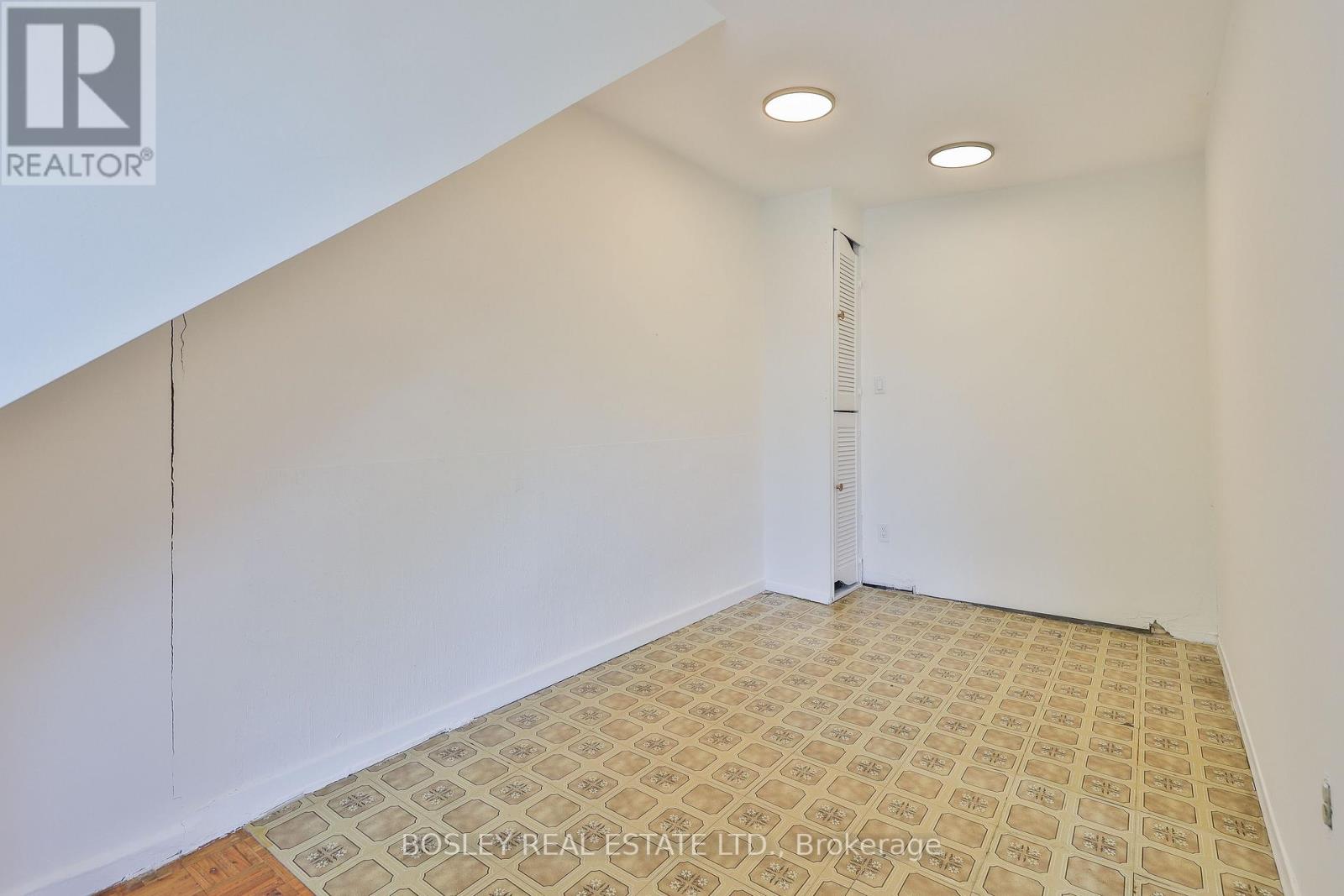 15 Kendal Avenue, Toronto, Ontario  M5R 1L5 - Photo 31 - C13092948