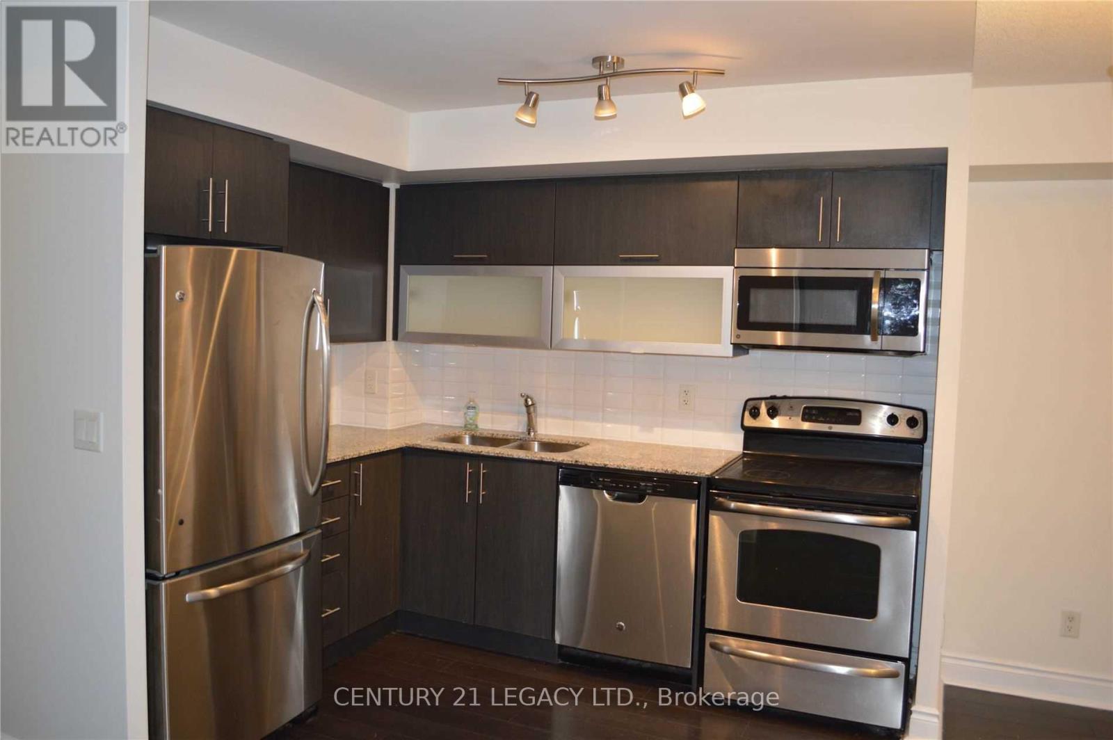 1510 - 28 Ted Rogers Way, Toronto, Ontario  M4Y 2J4 - Photo 3 - C13093002