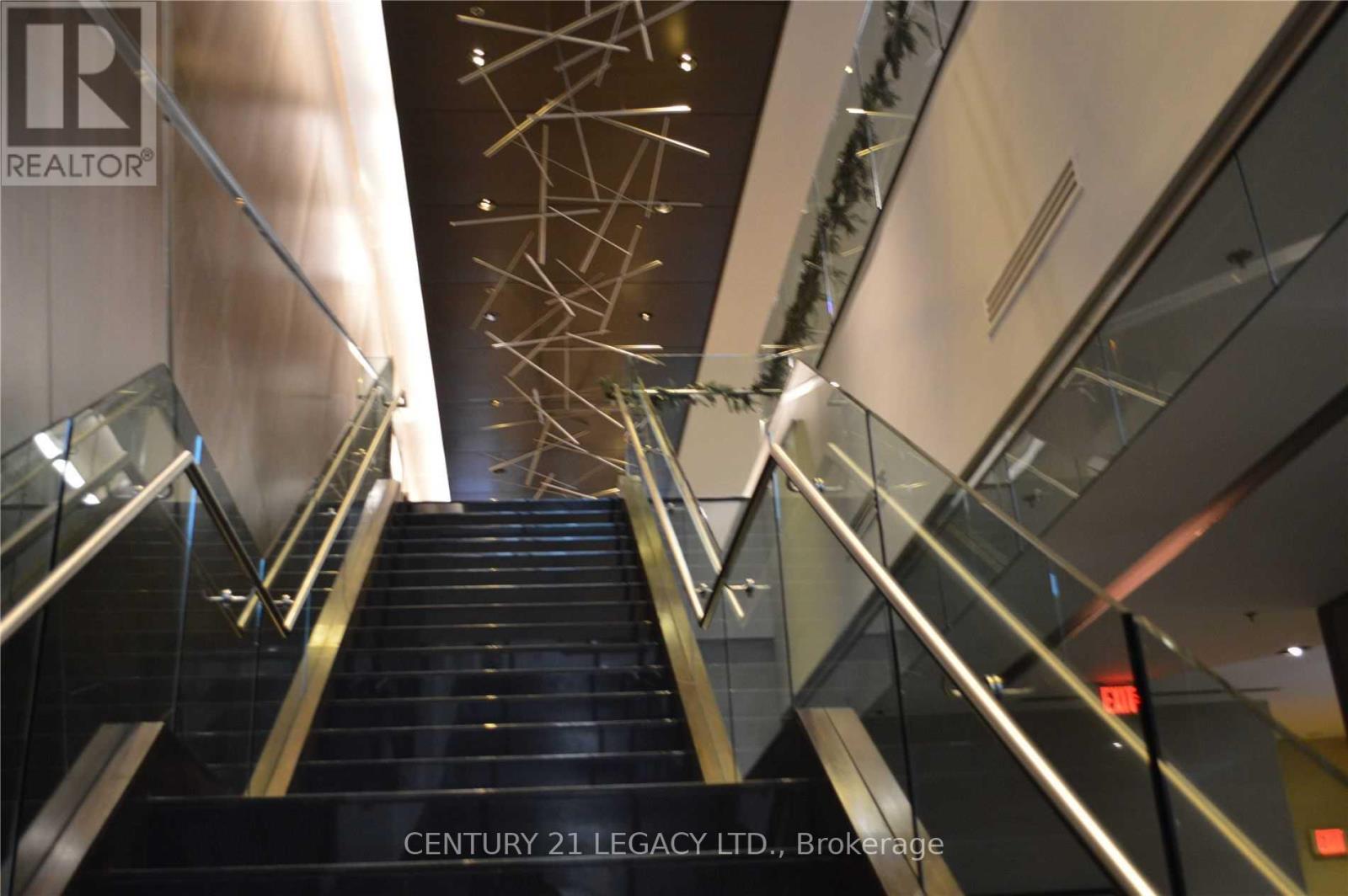 1510 - 28 Ted Rogers Way, Toronto, Ontario  M4Y 2J4 - Photo 30 - C13093002