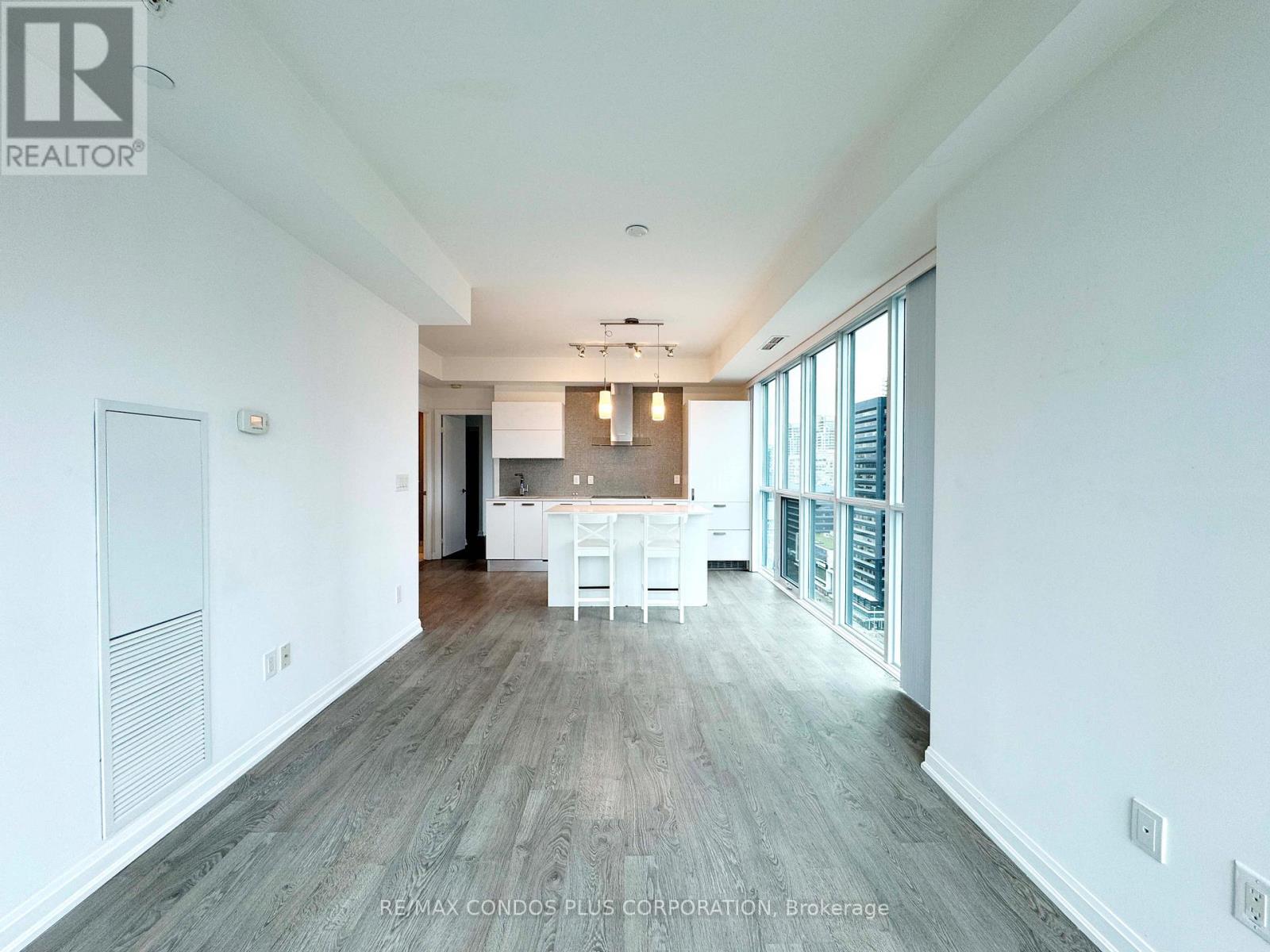 1602 - 9 Bogert Avenue, Toronto, Ontario  M2N 0H3 - Photo 4 - C13093006