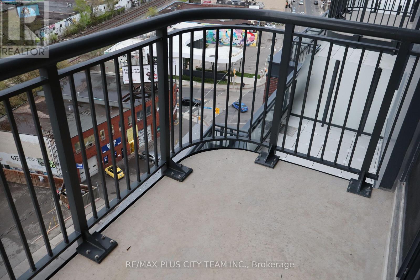 913 - 1185 Dupont Street, Toronto, Ontario  M6H 0G5 - Photo 15 - W13020064