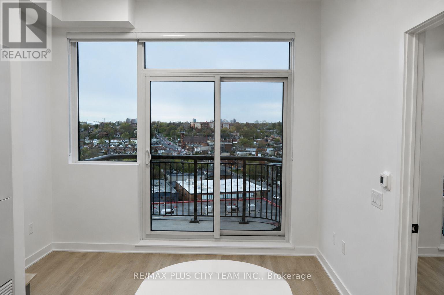 913 - 1185 Dupont Street, Toronto, Ontario  M6H 0G5 - Photo 2 - W13020064