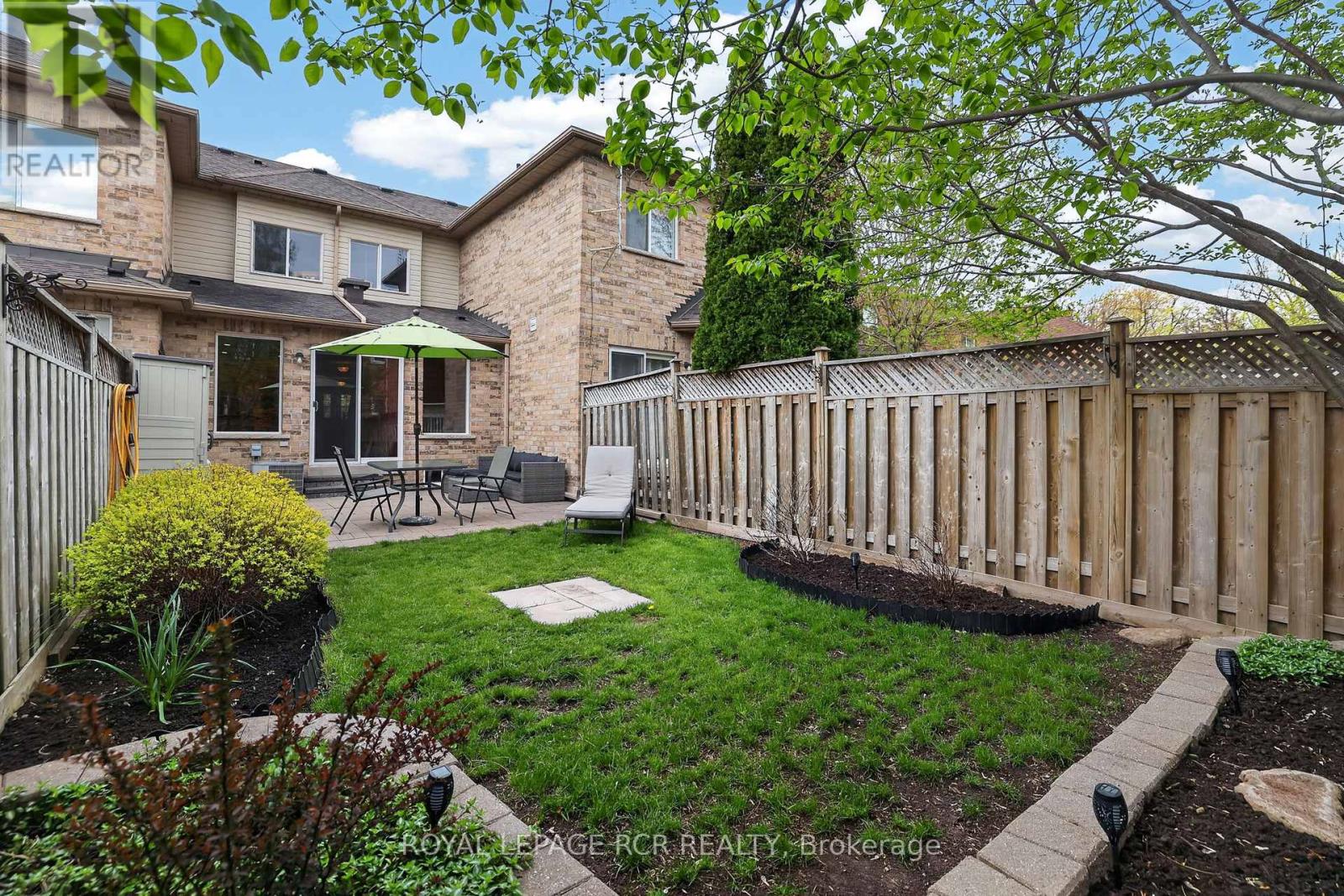 15 Dominion Gardens Drive, Halton Hills, Ontario  L7G 6A9 - Photo 27 - W13091504