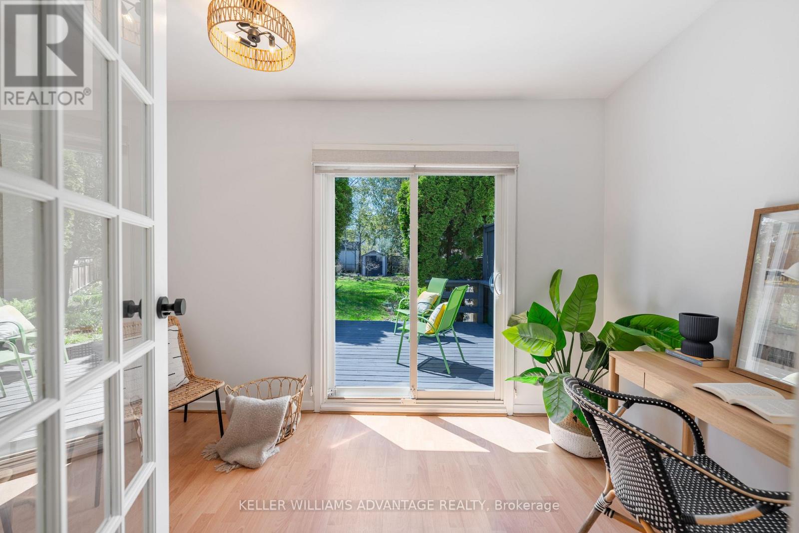 60 Wayland Avenue, Toronto, Ontario  M4E 3C9 - Photo 12 - E13092786