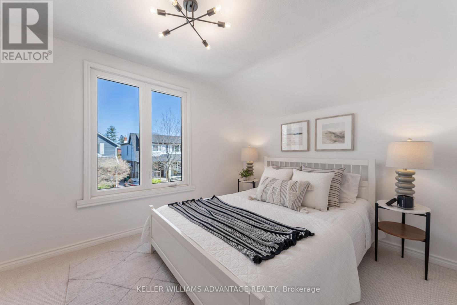 60 Wayland Avenue, Toronto, Ontario  M4E 3C9 - Photo 15 - E13092786