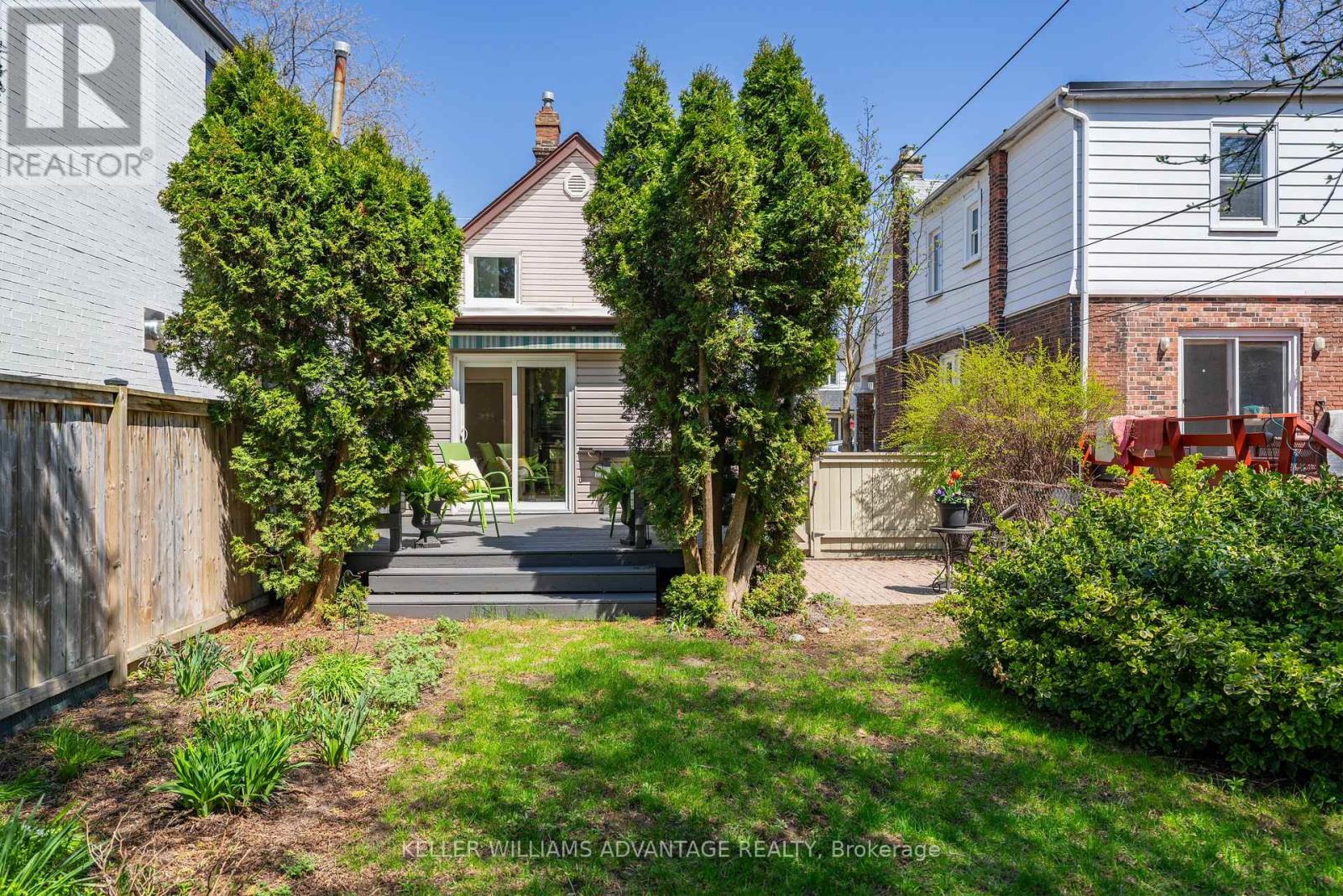 60 Wayland Avenue, Toronto, Ontario  M4E 3C9 - Photo 32 - E13092786