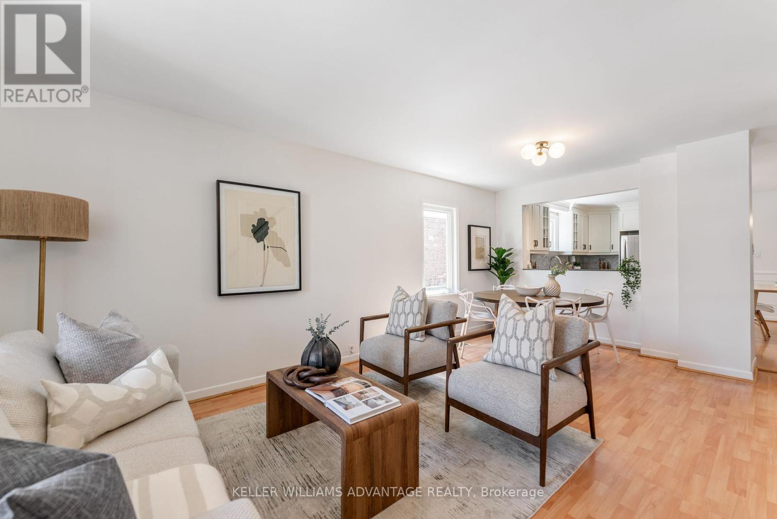 60 Wayland Avenue, Toronto, Ontario  M4E 3C9 - Photo 4 - E13092786