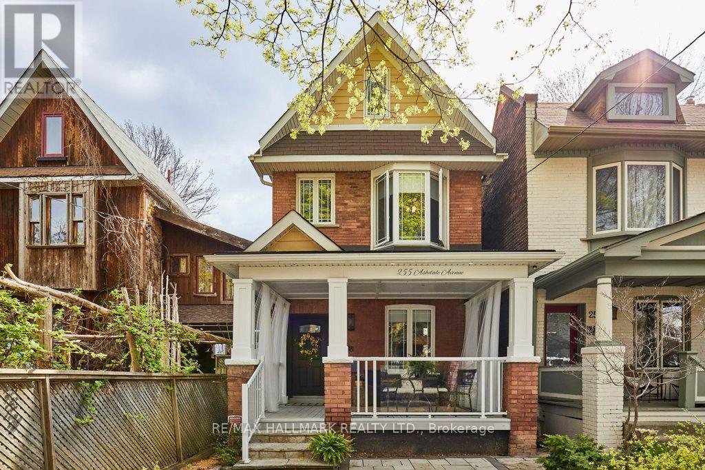 255 ASHDALE AVENUE, Toronto, Ontario