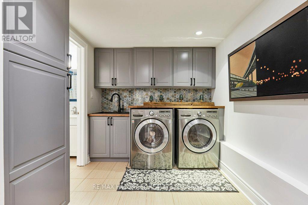255 Ashdale Avenue, Toronto, Ontario  M4L 2Y8 - Photo 23 - E13092822