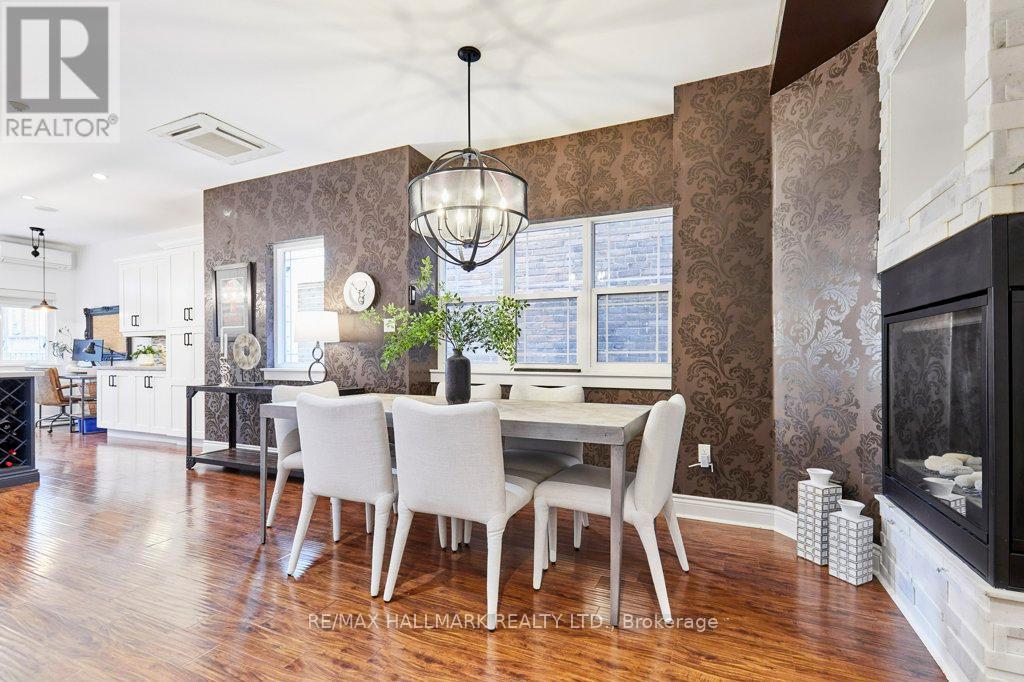 255 Ashdale Avenue, Toronto, Ontario  M4L 2Y8 - Photo 6 - E13092822