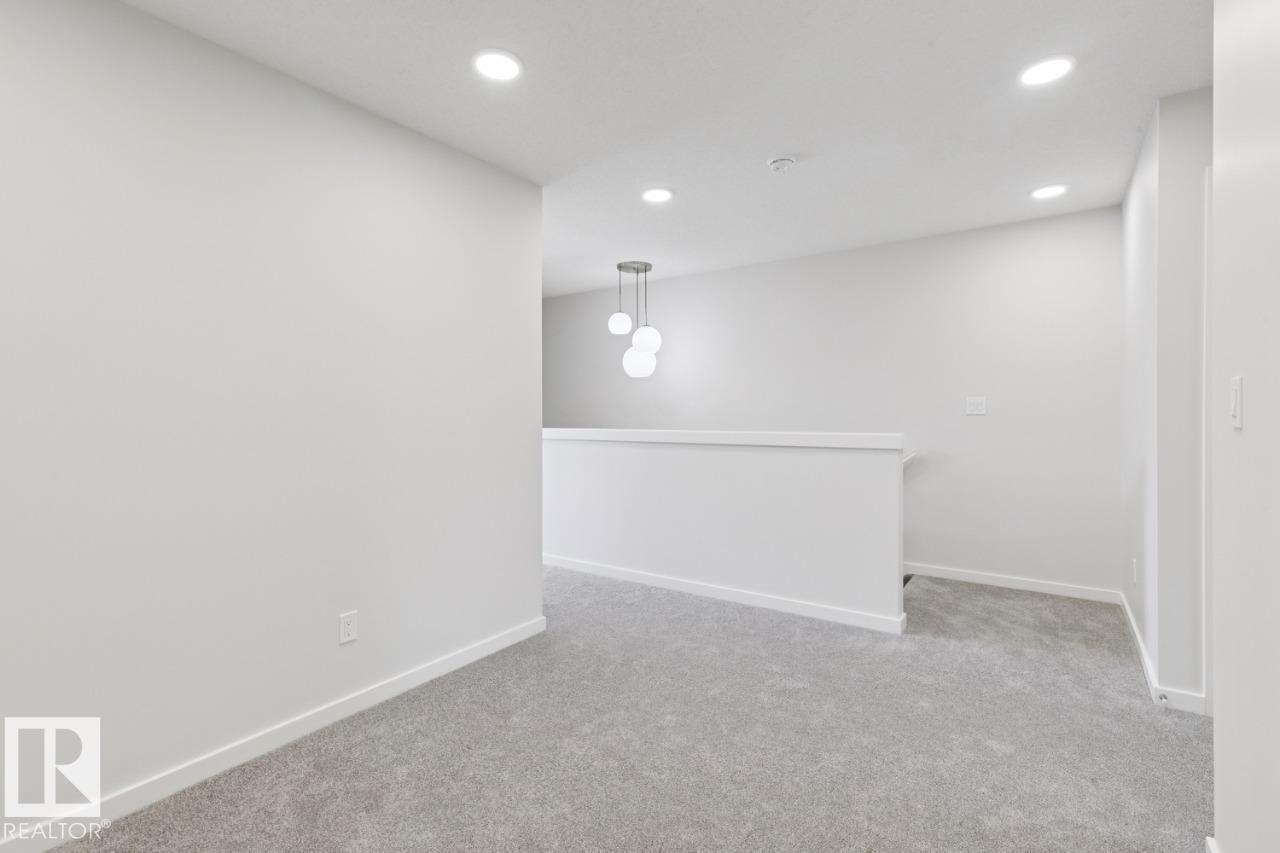 305 Edgemont Dr Nw, Edmonton, Alberta  T6M 3G7 - Photo 20 - E4485297