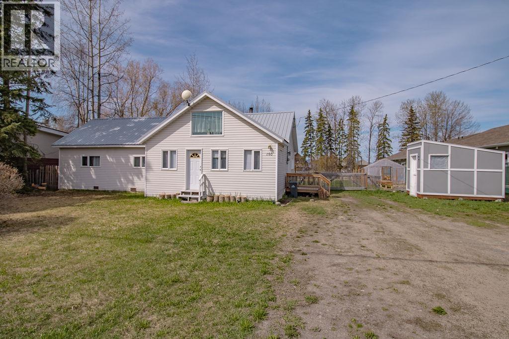 193 W 2nd Avenue, Fort St. James, British Columbia  V0J 1P0 - Photo 2 - R3101095
