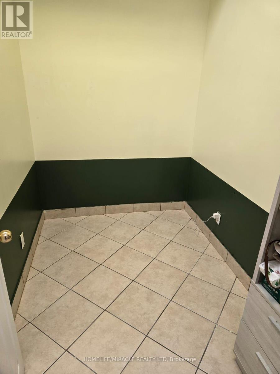 #16 - 9688 Leslie Street, Richmond Hill, Ontario  L4B 4C4 - Photo 16 - N13092812