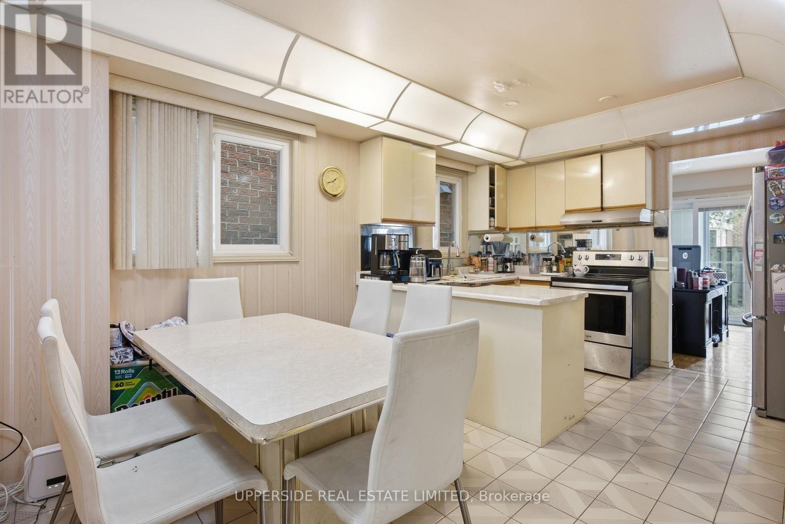 691 York Hill Boulevard, Vaughan, Ontario  L4J 5G4 - Photo 12 - N13092824
