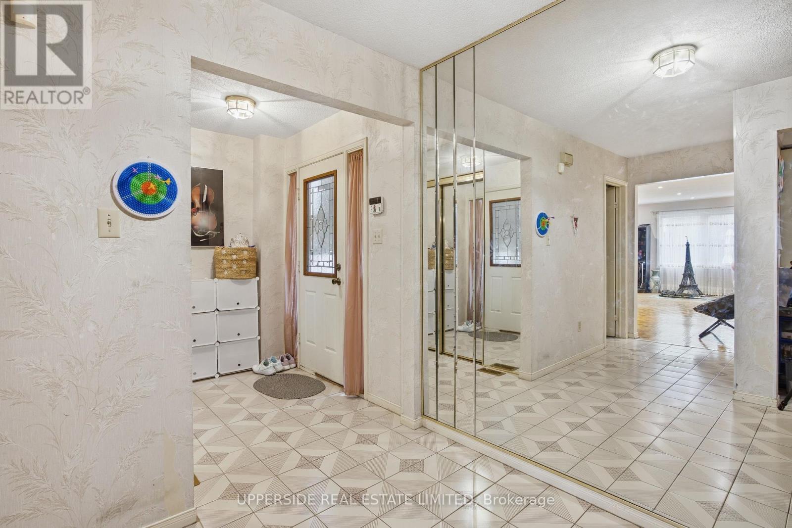 691 York Hill Boulevard, Vaughan, Ontario  L4J 5G4 - Photo 13 - N13092824