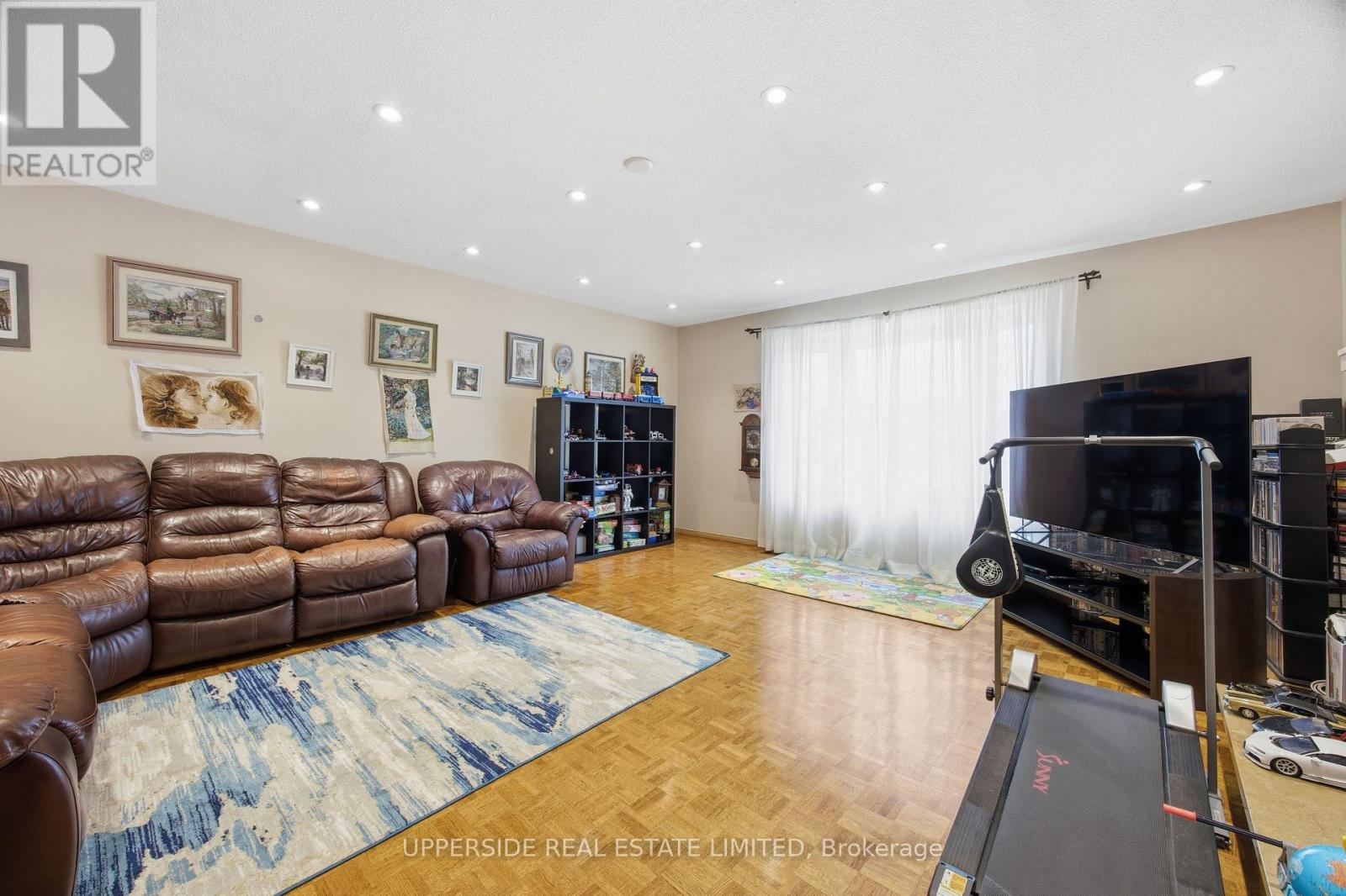 691 York Hill Boulevard, Vaughan, Ontario  L4J 5G4 - Photo 18 - N13092824