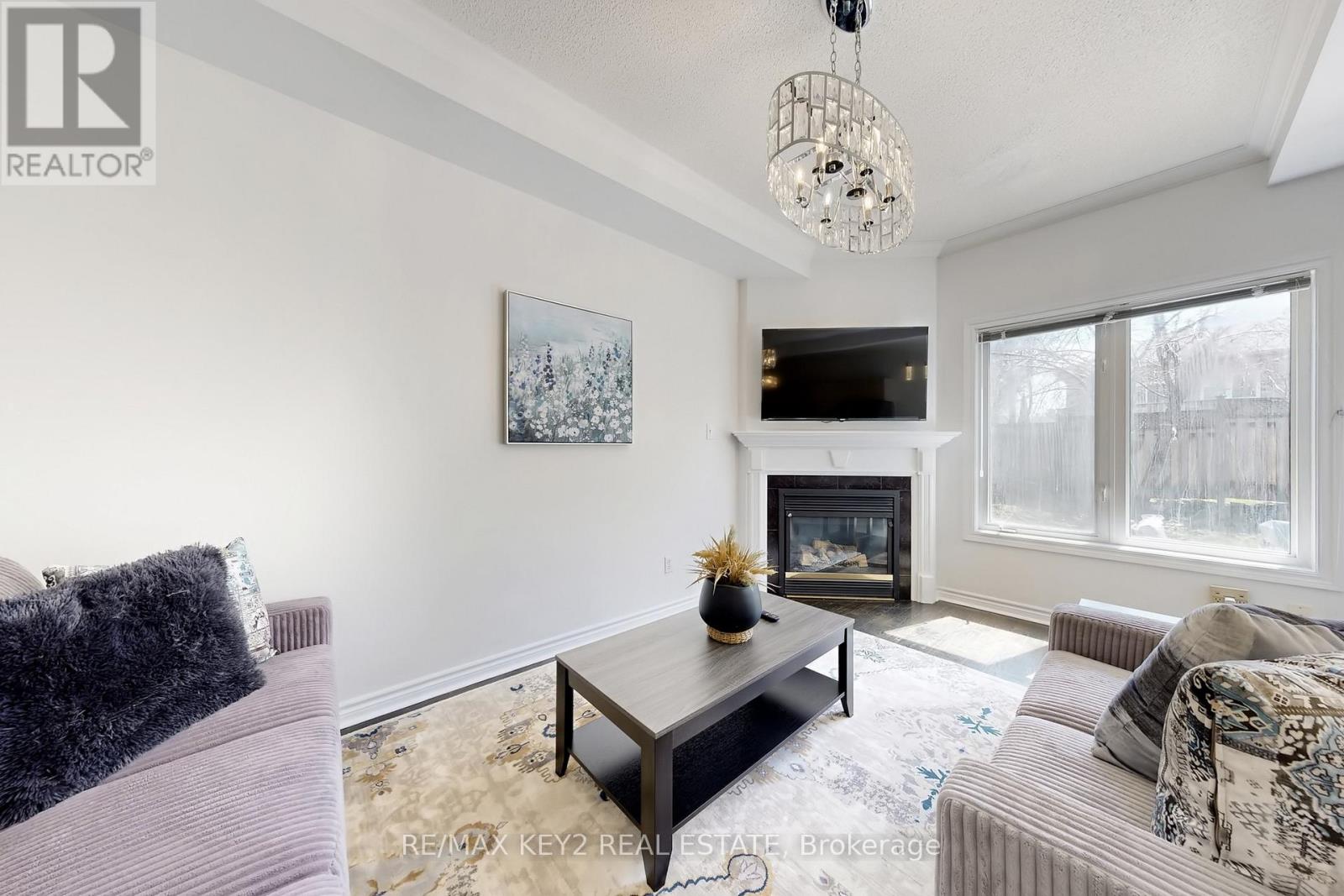 29 Woodhaven Crescent, Richmond Hill, Ontario  L4E 3T1 - Photo 13 - N13092854