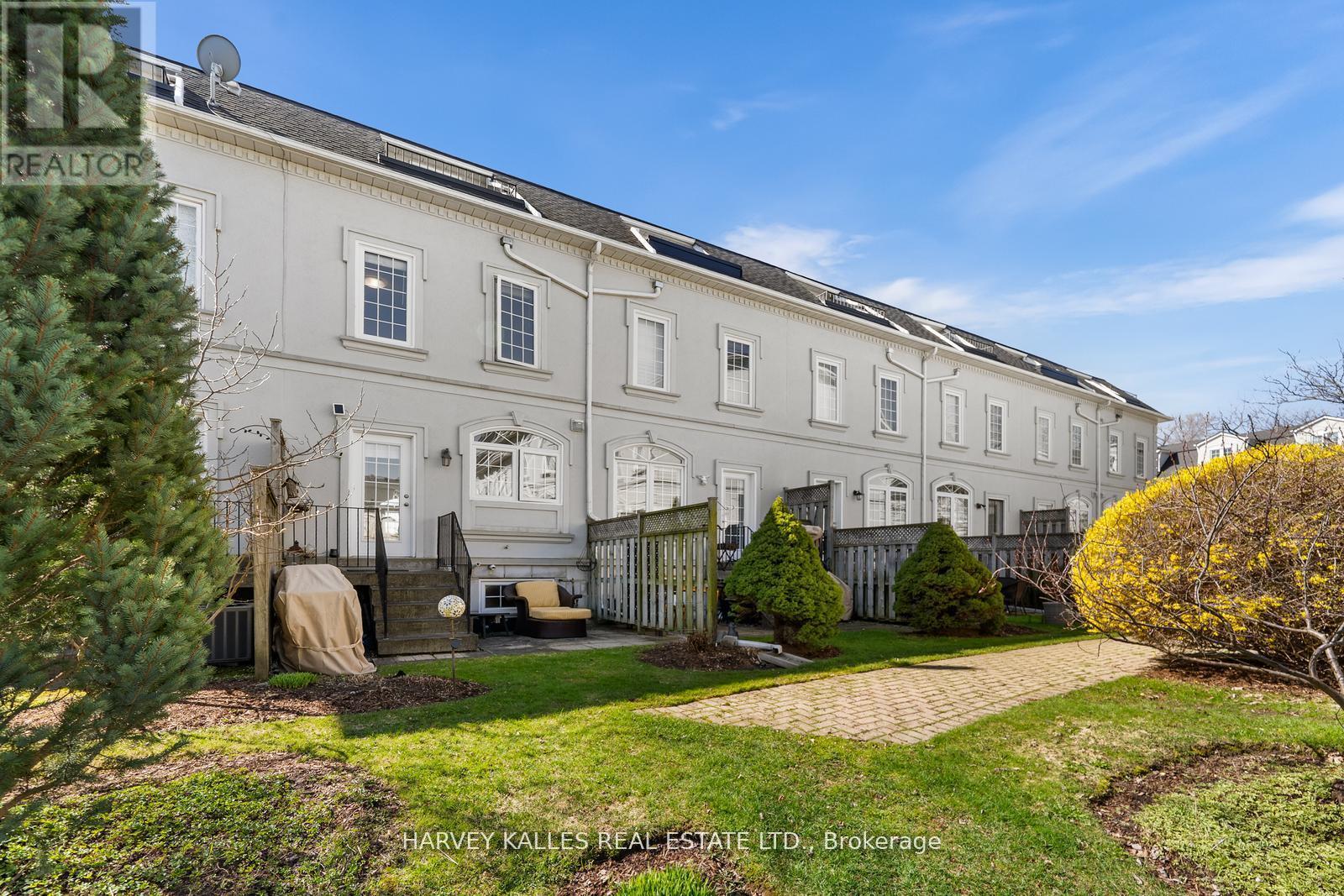 27 Benson Avenue, Richmond Hill, Ontario  L4C 4E5 - Photo 46 - N13092858