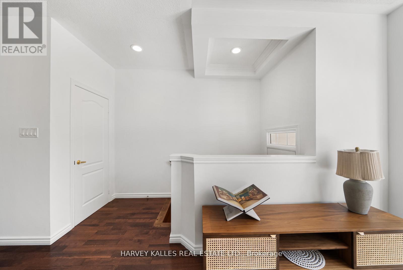 27 Benson Avenue, Richmond Hill, Ontario  L4C 4E5 - Photo 6 - N13092858