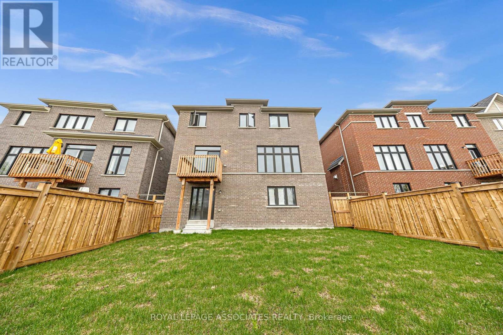 21 John Dallimore Drive, Georgina, Ontario  L4P 0S6 - Photo 38 - N13092878