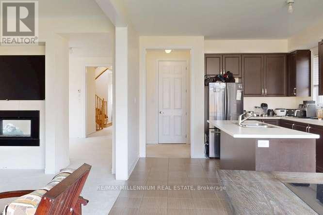 8 Tomporowski Trail, New Tecumseth, Ontario  L9R 0T9 - Photo 13 - N13092898