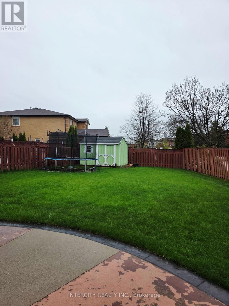 57 Yorkland Street, Richmond Hill, Ontario  L4C 9Z4 - Photo 17 - N13092914