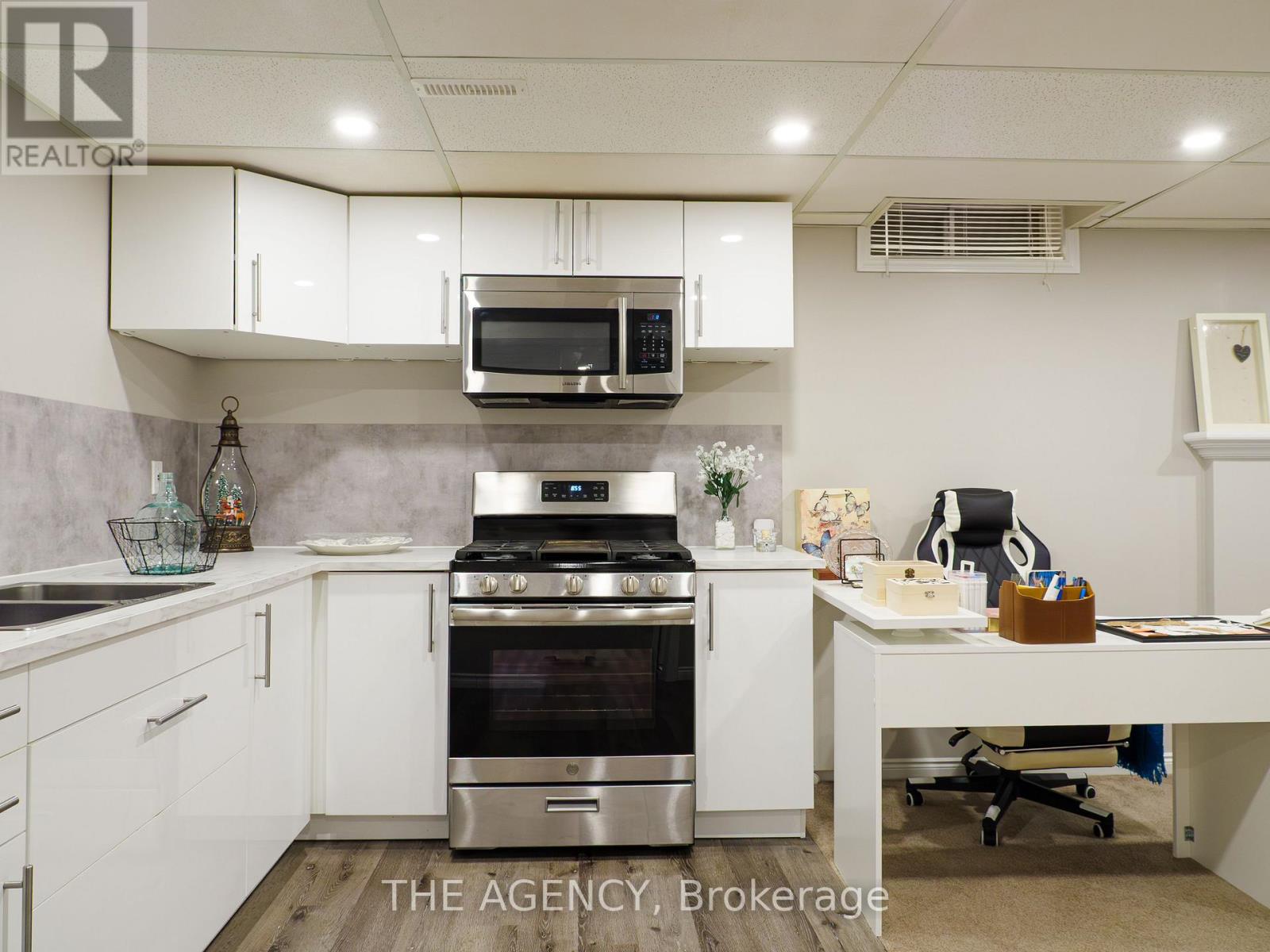 A (Lower) - 495 Bristol Road, Newmarket, Ontario  L3Y 6T4 - Photo 4 - N13092944