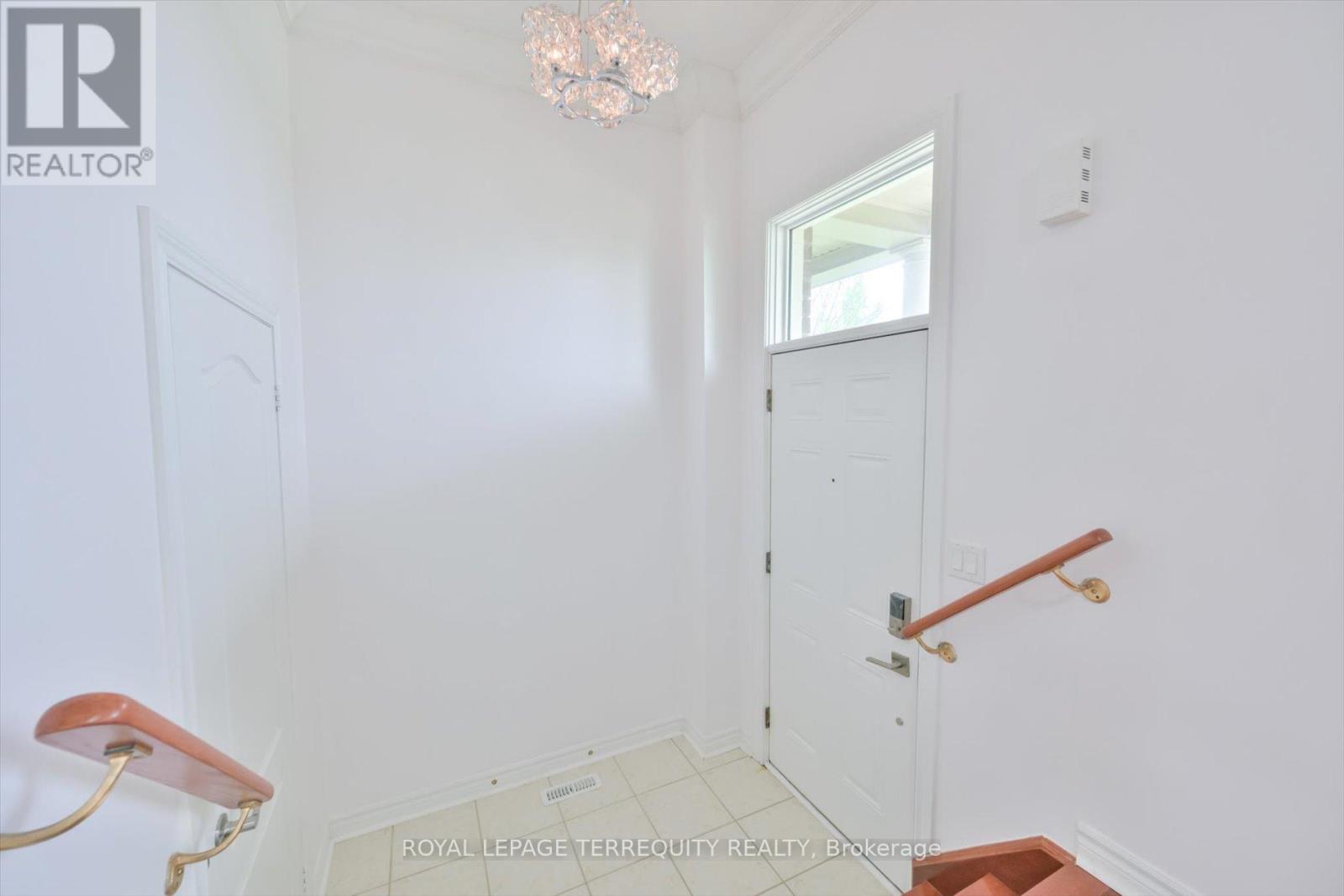 10461 Woodbine Avenue, Markham, Ontario  L6C 1J1 - Photo 4 - N13092984