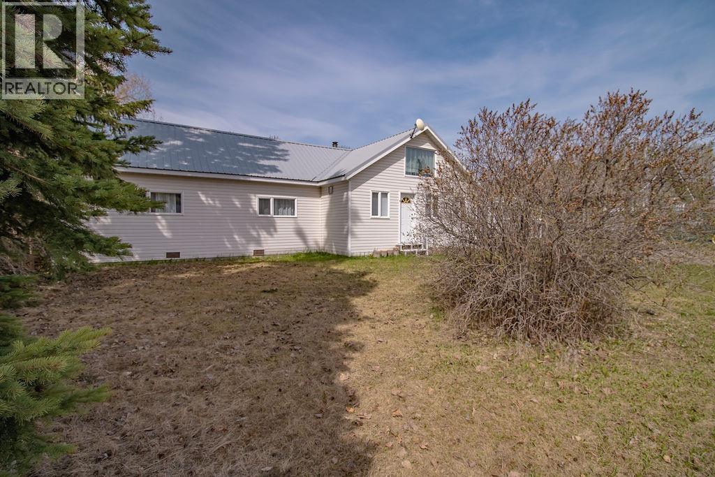 193 W 2nd Avenue, Fort St. James, British Columbia  V0J 1P0 - Photo 40 - R3101095
