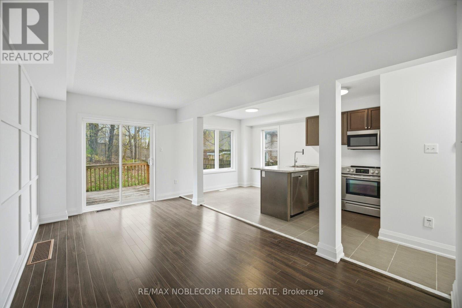 20 Peartree Court, Barrie (Allandale Heights), Ontario  L4N 6N7 - Photo 17 - S13092894