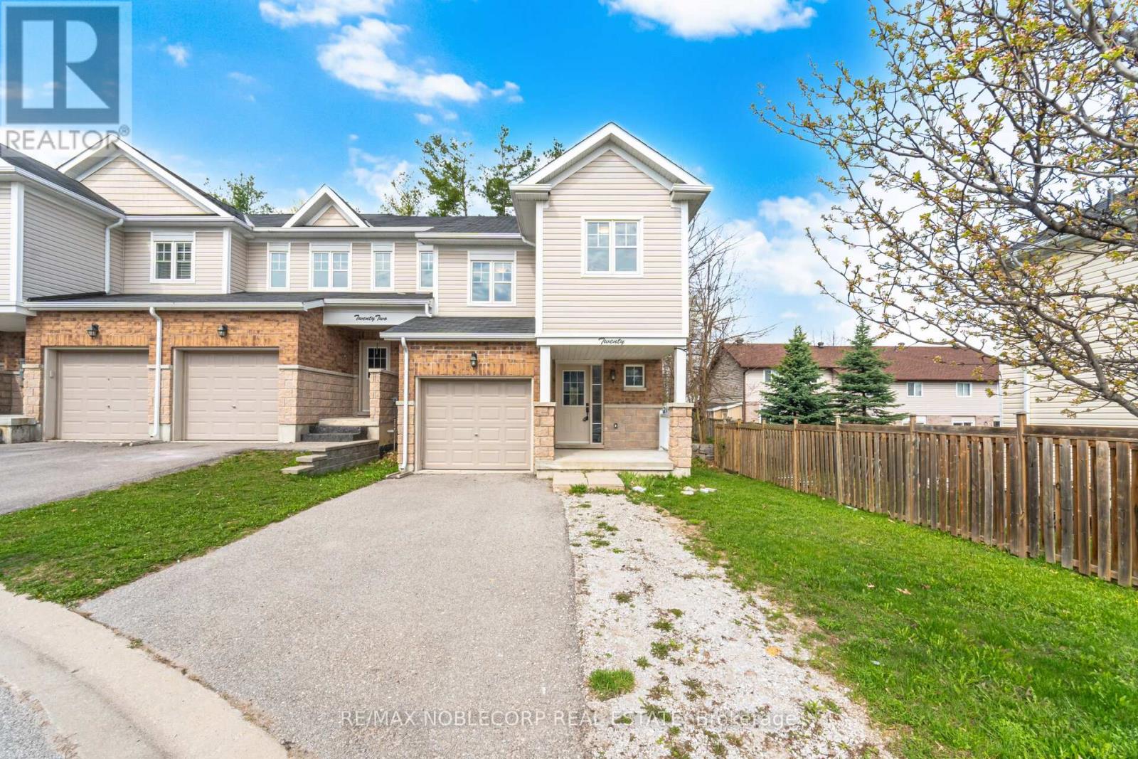 20 Peartree Court, Barrie (Allandale Heights), Ontario  L4N 6N7 - Photo 3 - S13092894