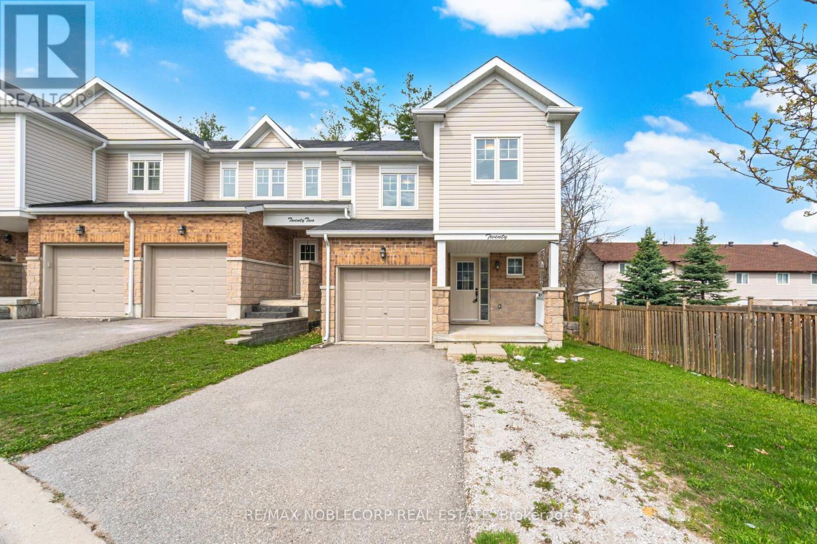 20 Peartree Court, Barrie (Allandale Heights), Ontario  L4N 6N7 - Photo 5 - S13092894