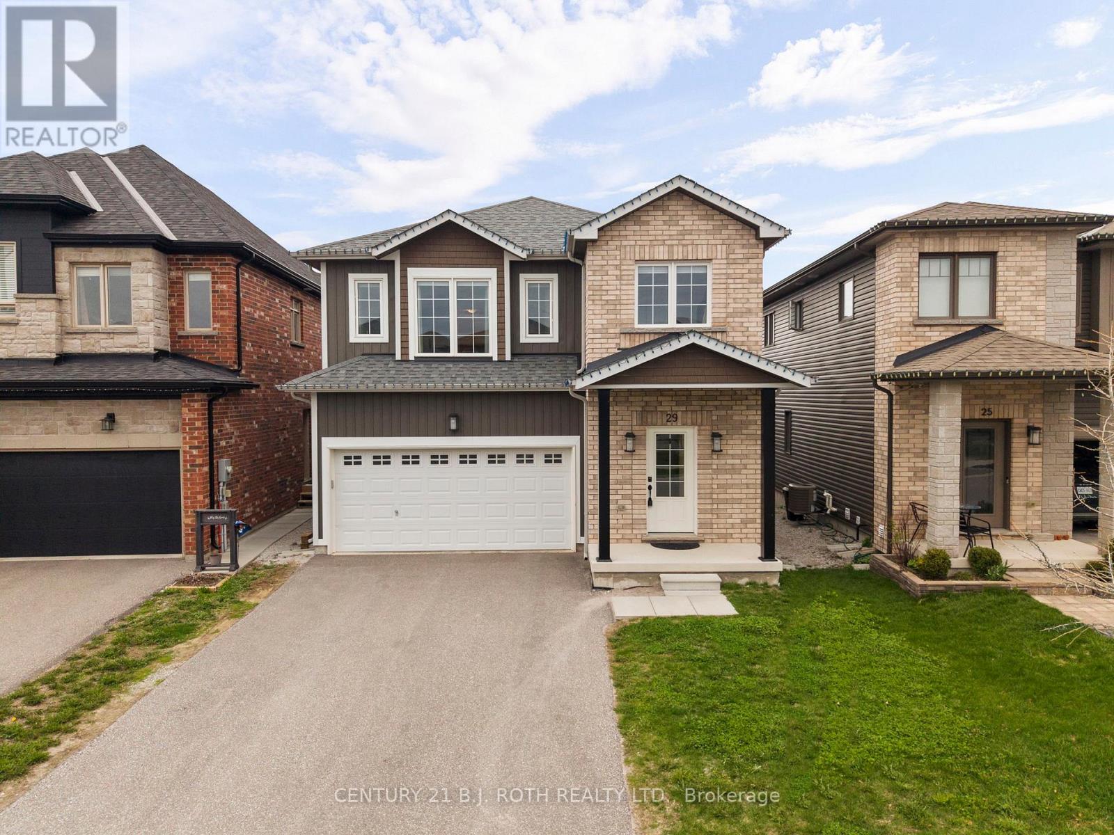 29 ALASKAN HEIGHTS, Barrie, Ontario