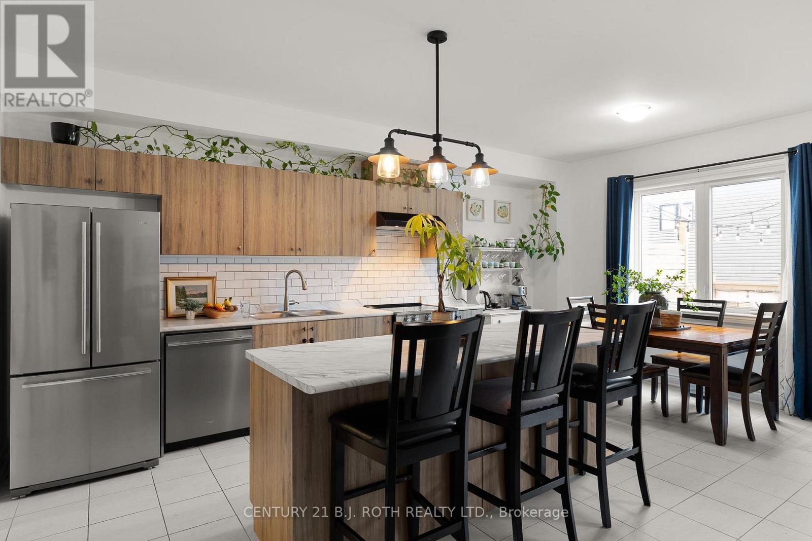 29 Alaskan Heights, Barrie (Holly), Ontario  L9J 0H9 - Photo 12 - S13092924