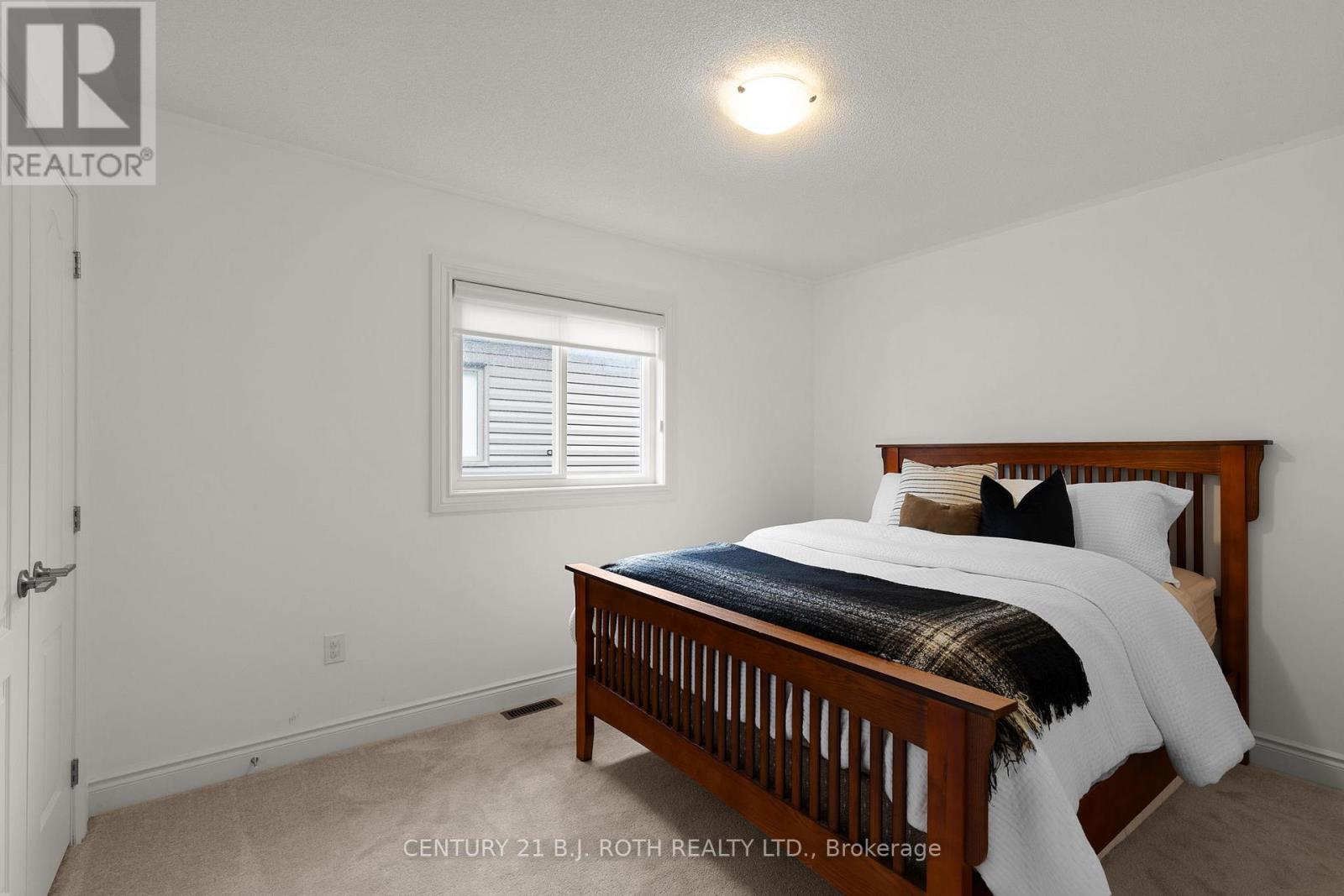29 Alaskan Heights, Barrie (Holly), Ontario  L9J 0H9 - Photo 25 - S13092924