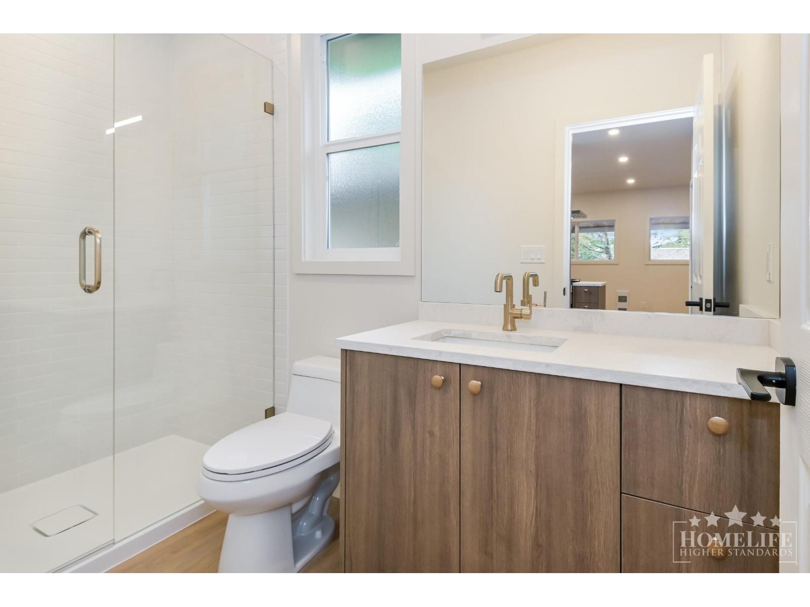 Garden Suite 18113 57a Avenue, Surrey, British Columbia  V3S 1J7 - Photo 11 - R3120505