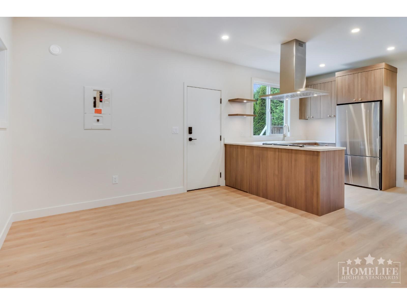 Garden Suite 18113 57a Avenue, Surrey, British Columbia  V3S 1J7 - Photo 6 - R3120505