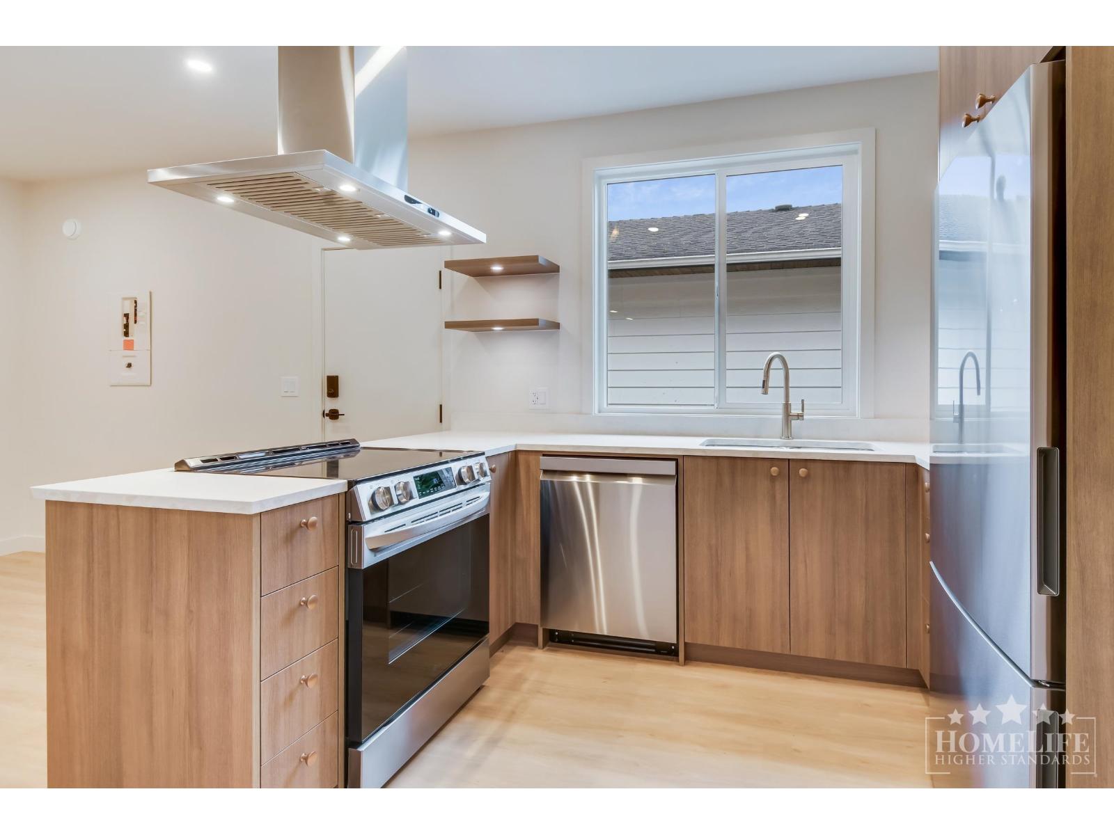 Garden Suite 18113 57a Avenue, Surrey, British Columbia  V3S 1J7 - Photo 8 - R3120505