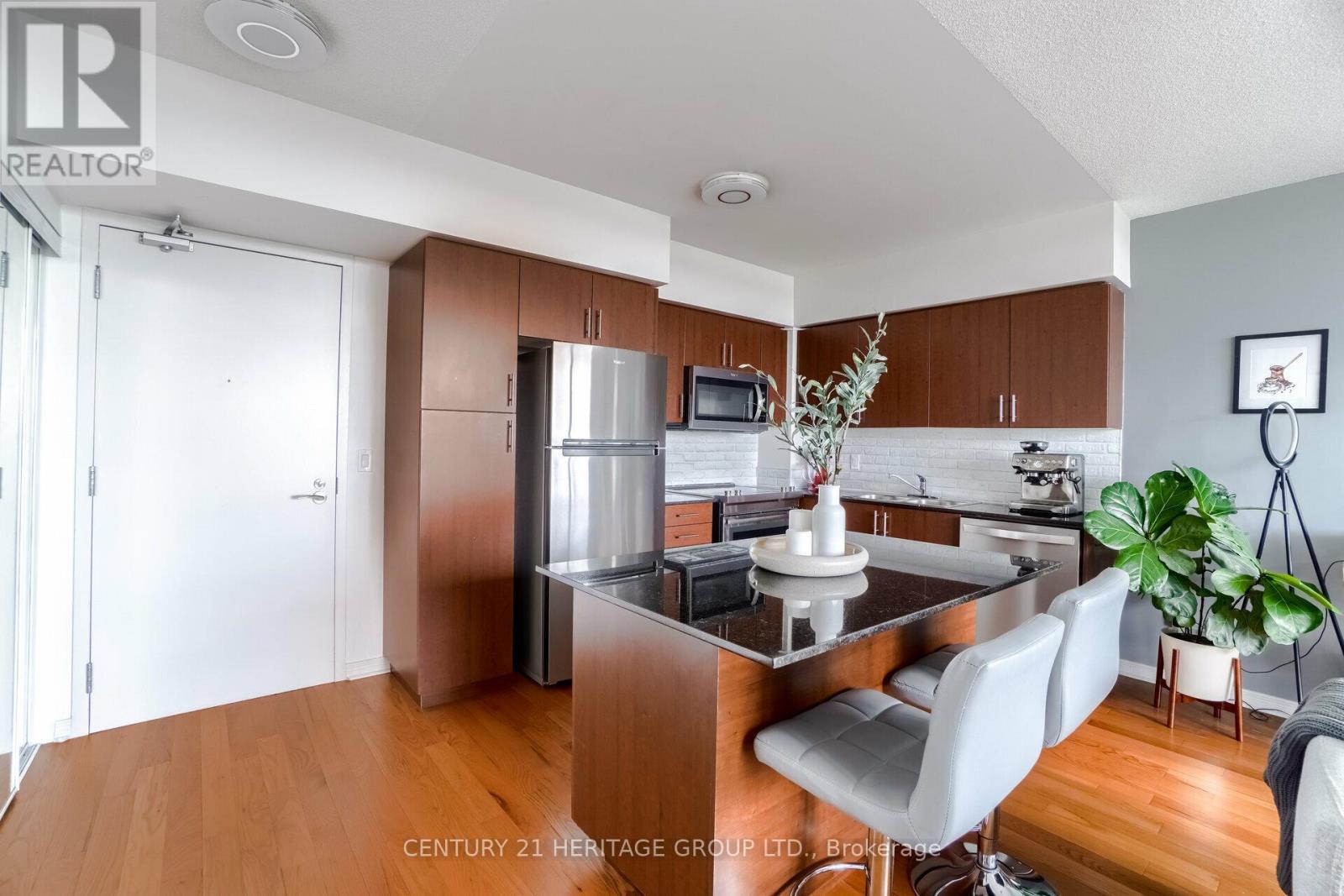 1503 - 15 Legion Road, Toronto, Ontario  M8V 0A9 - Photo 5 - W13092434