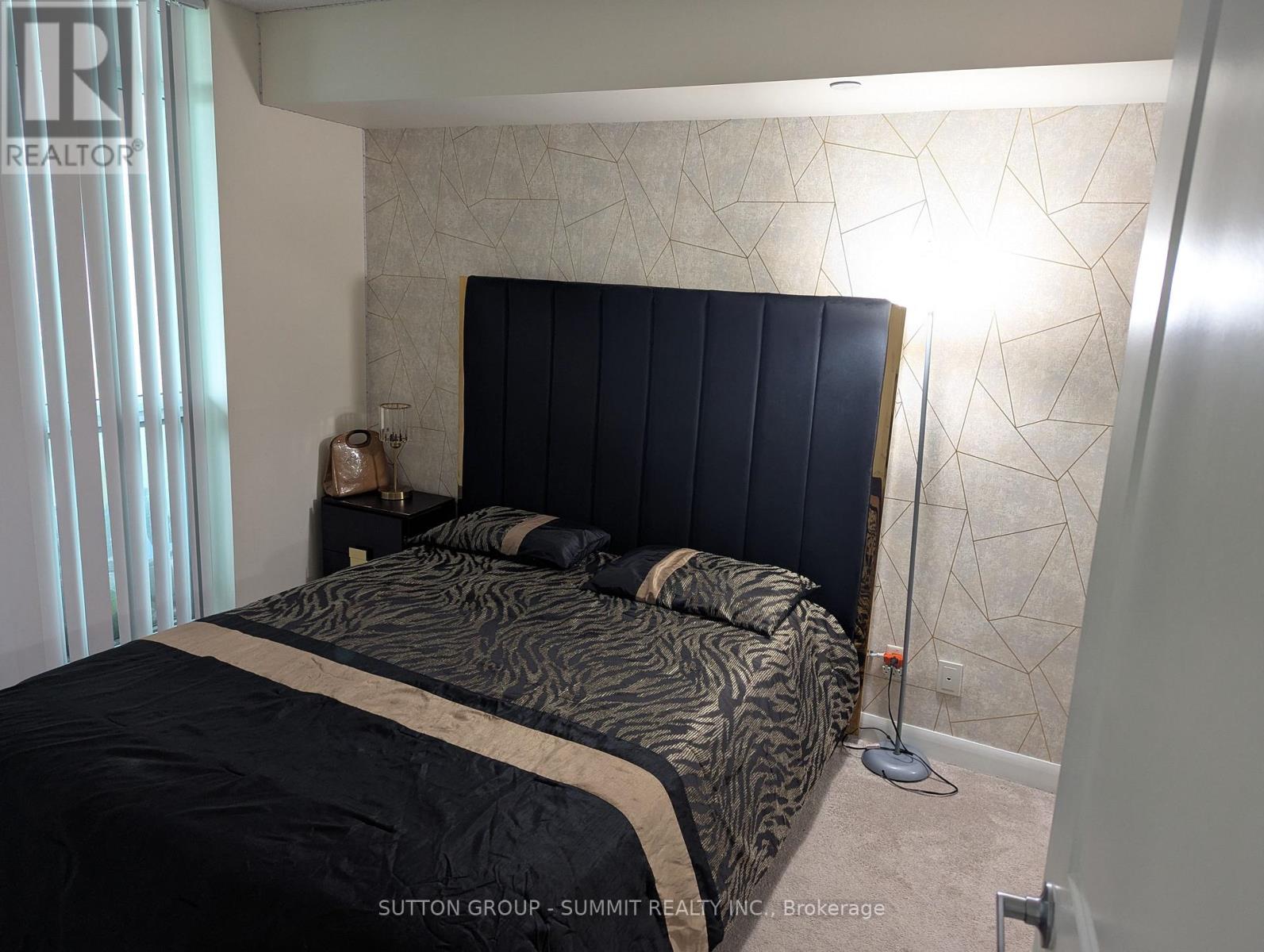 805 - 215 Sherway Gardens Road, Toronto, Ontario  M9C 0A4 - Photo 5 - W13091522