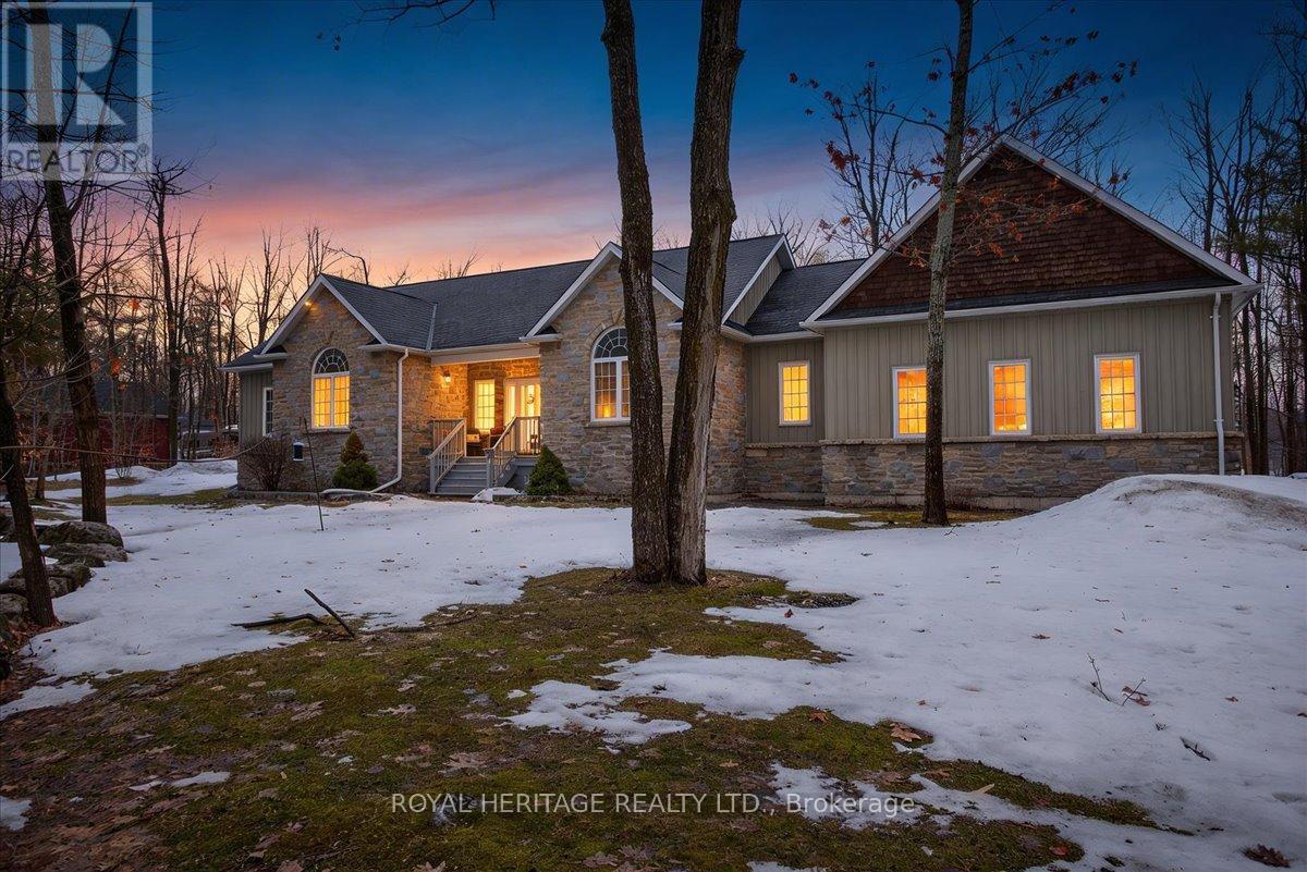 134 Mitchell Crescent, Trent Lakes, Ontario  K0M 1J0 - Photo 1 - X12951336
