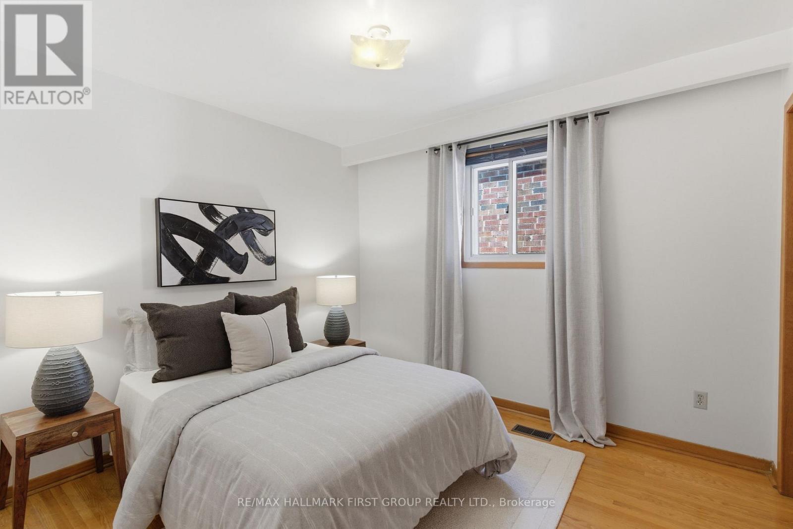 152 Mcroberts Avenue, Toronto, Ontario  M6E 4P5 - Photo 21 - W13092816