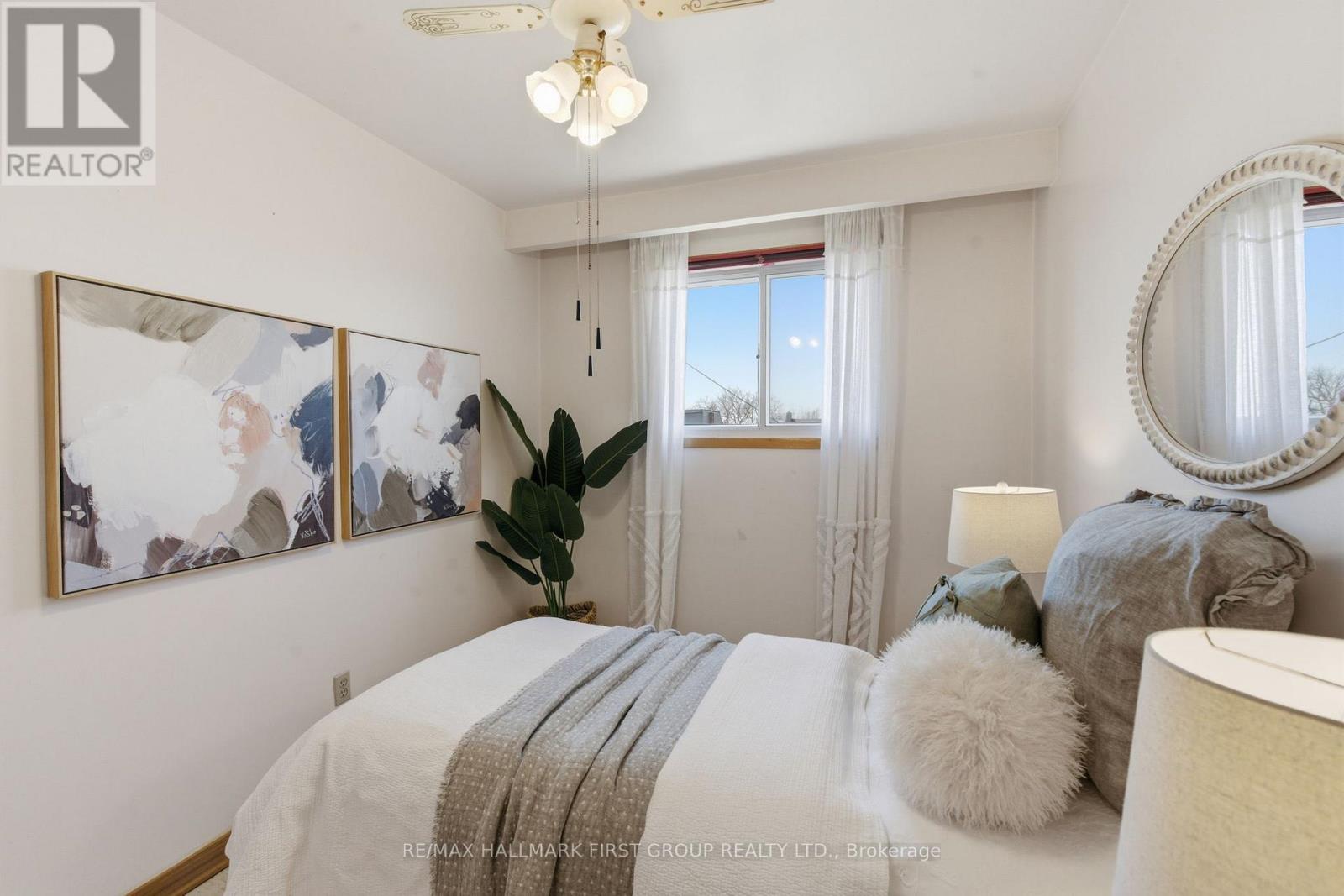 152 Mcroberts Avenue, Toronto, Ontario  M6E 4P5 - Photo 24 - W13092816