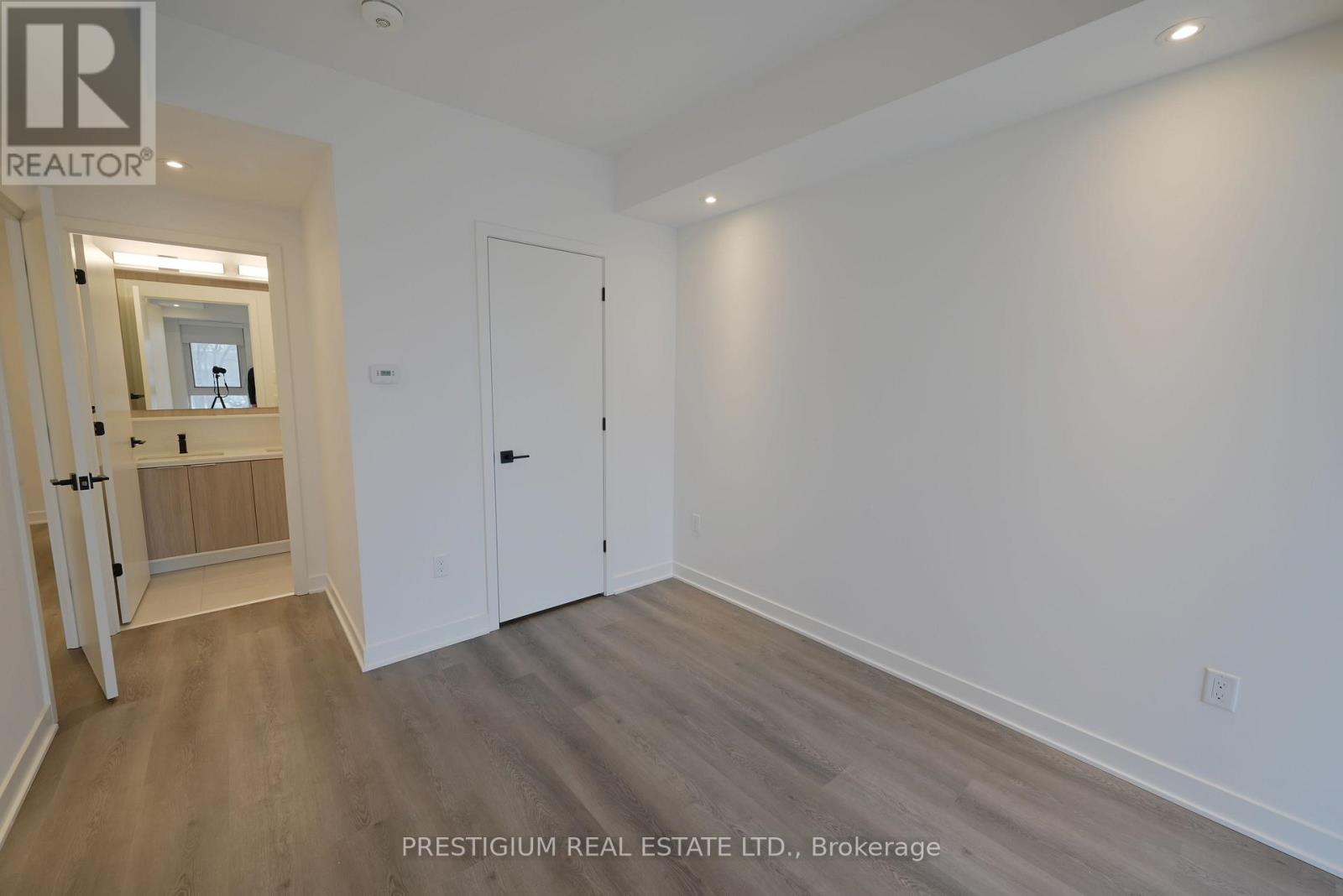 102 - 36 Zorra Street, Toronto, Ontario  M8Z 0G5 - Photo 12 - W13092852