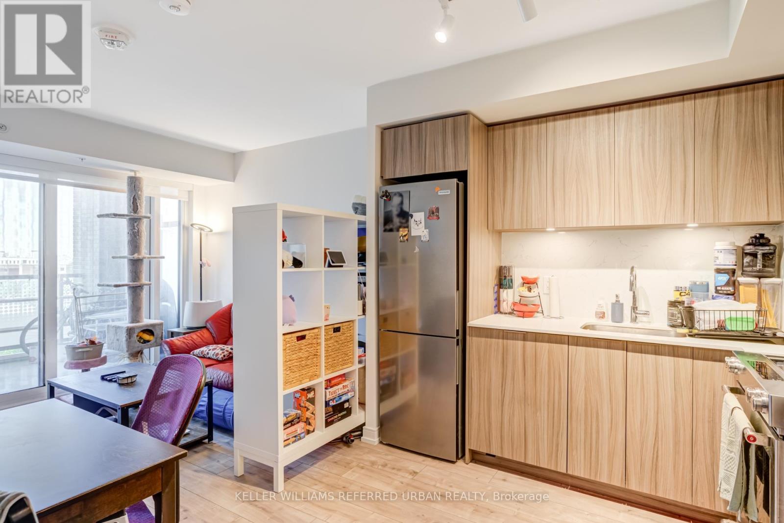 401 - 30 Samuel Wood Way, Toronto, Ontario  M9B 0C9 - Photo 11 - W13092960